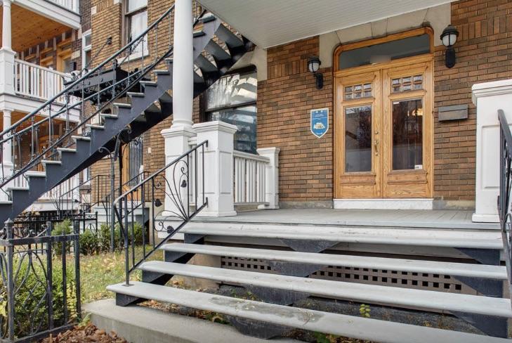 Le 9 Et Demi Panzió Montréal Kültér fotó